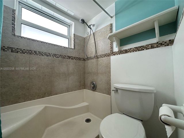 3700 Harrison St 15A, Hollywood, FL 33021