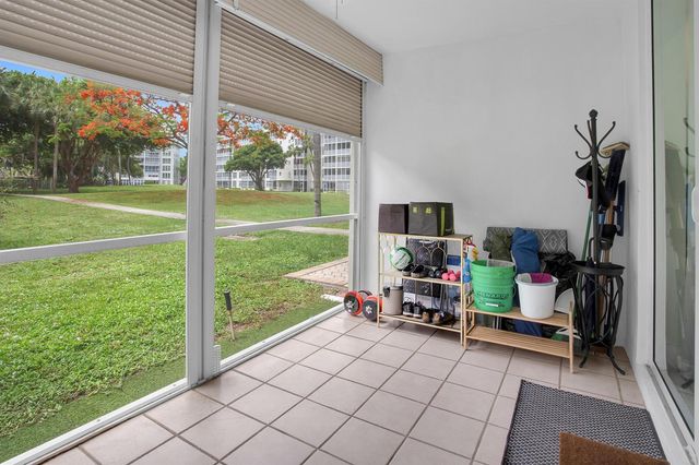 2600 S Course Drive 106, Pompano Beach, FL 33069