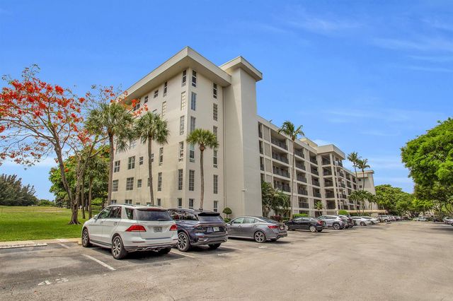 2600 S Course Drive 106, Pompano Beach, FL 33069
