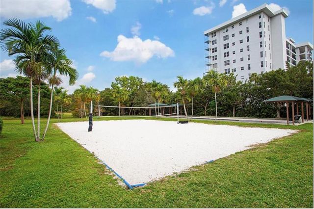 2600 S Course Drive 106, Pompano Beach, FL 33069