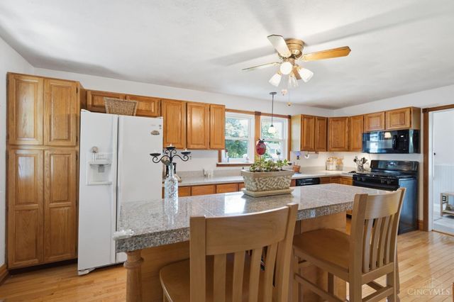17 Summit Street, Lebanon, OH 45036