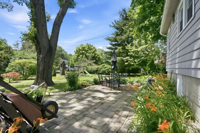 17 Summit Street, Lebanon, OH 45036