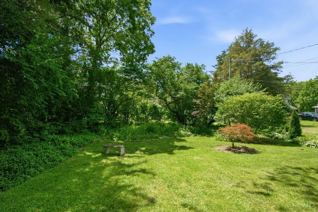 17 Summit Street, Lebanon, OH 45036