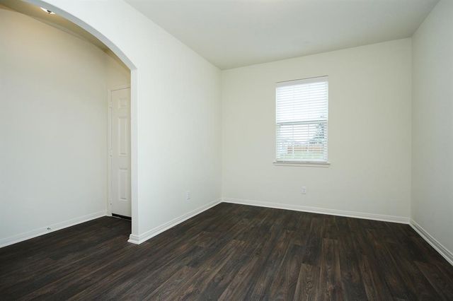 928 Lake View Circle W, Brookshire, TX 77423