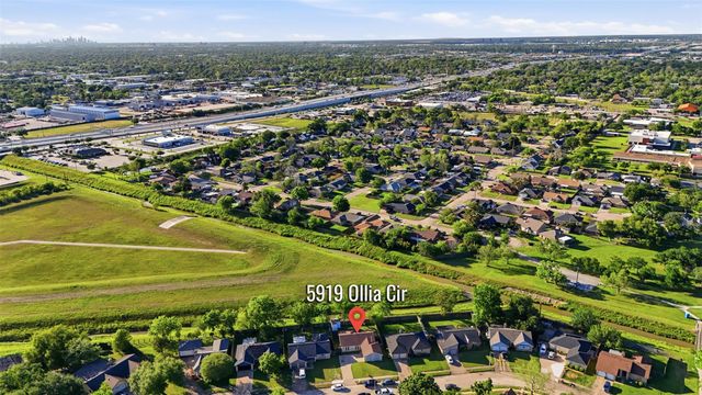 5919 Ollia Circle, Pasadena, TX 77505