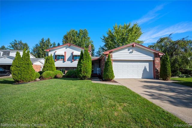 45162 Forest Trail Drive, Canton Charter Township, MI 48187