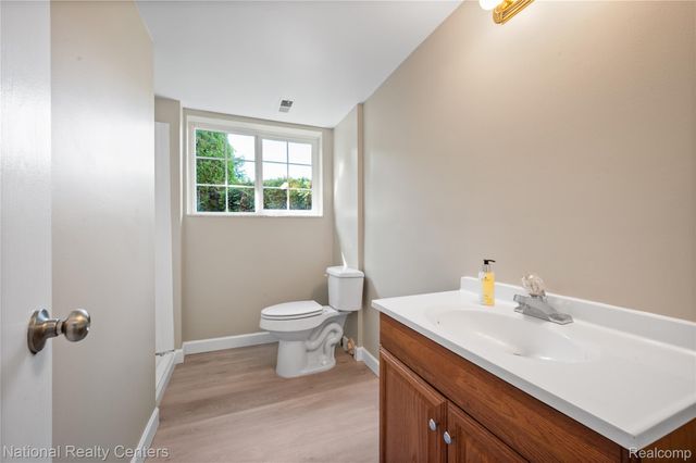 45162 Forest Trail Drive, Canton Charter Township, MI 48187