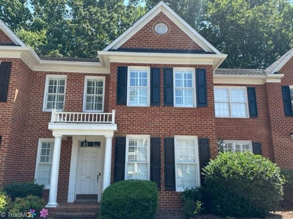 11 Park Village Lane D, Greensboro, NC 27455