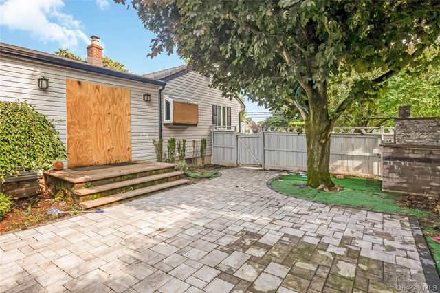 371 Grand Boulevard, Deer Park, NY 11729