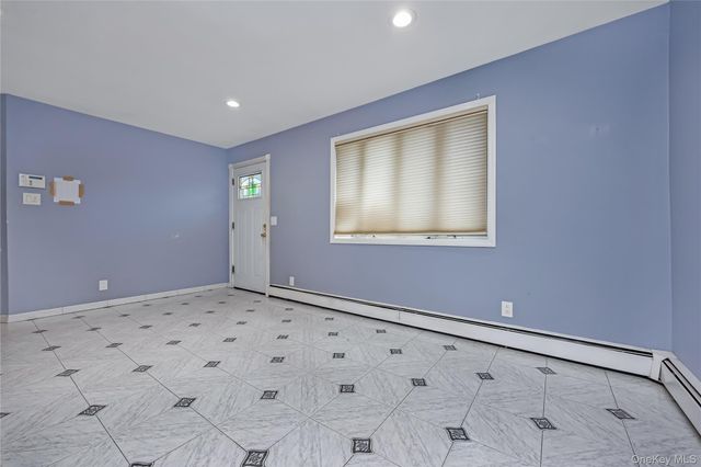 371 Grand Boulevard, Deer Park, NY 11729