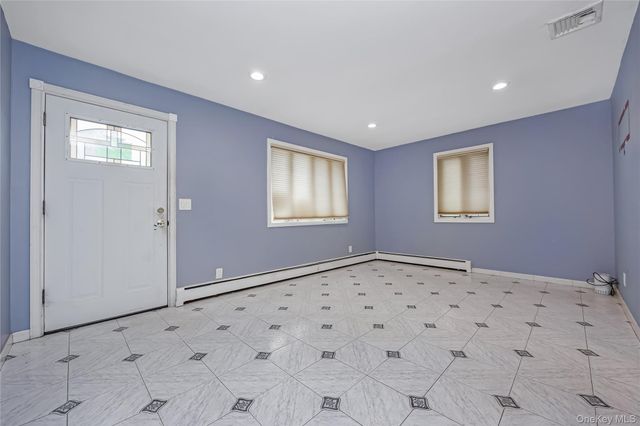 371 Grand Boulevard, Deer Park, NY 11729