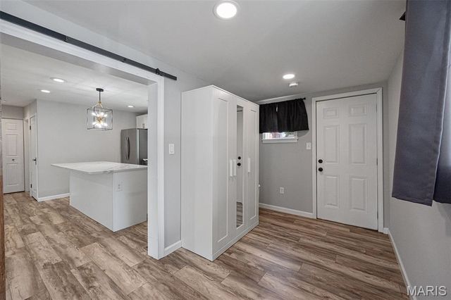 5347 Vine Avenue, St Louis, MO 63123