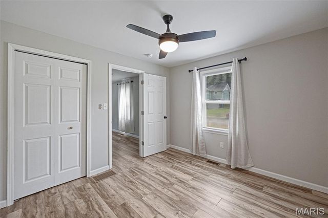 5347 Vine Avenue, St Louis, MO 63123