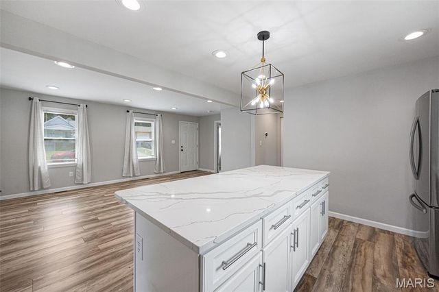 5347 Vine Avenue, St Louis, MO 63123