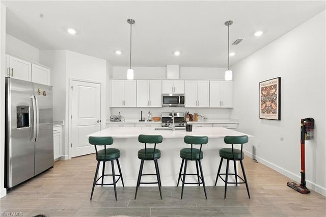 20733 Napa LOOP, Estero, FL 33928