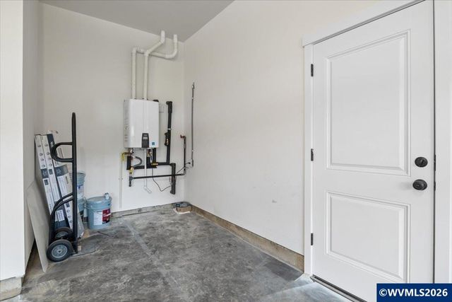 2426 Oak St, Lyons, OR 97358