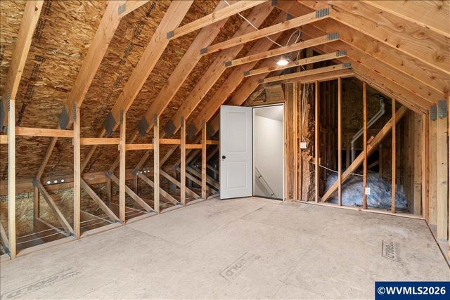 2426 Oak St, Lyons, OR 97358