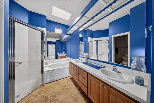 111 NW Bentley Circle, Port St. Lucie, Port St Lucie, FL 34986