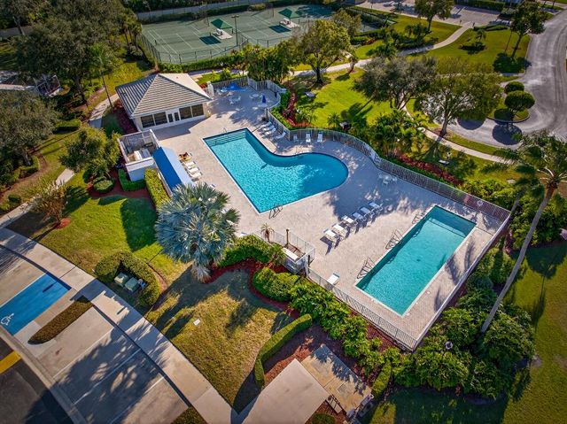 111 NW Bentley Circle, Port St. Lucie, Port St Lucie, FL 34986