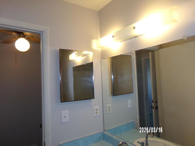 3135 Easthaven Drive S, Columbus, OH 43232