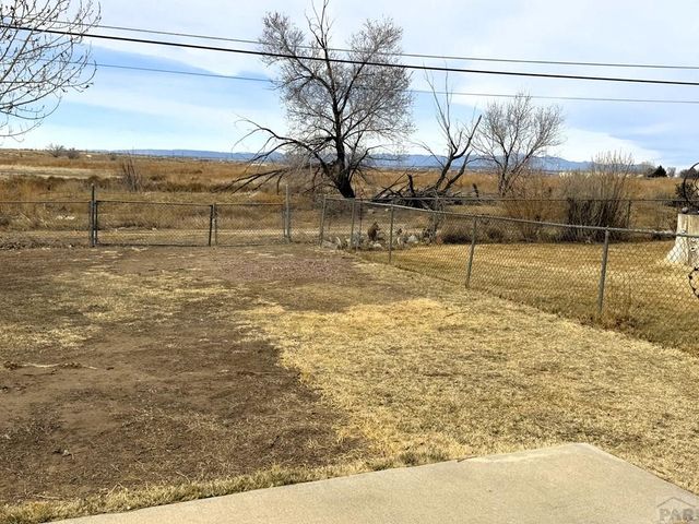 3139 Skyview Ave, Pueblo, CO 81008