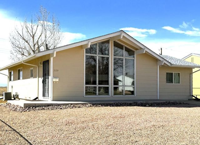 3139 Skyview Ave, Pueblo, CO 81008