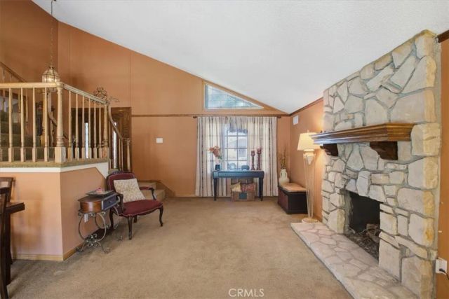 23134 La Granja, Valencia, CA 91354
