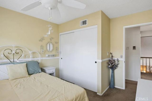 23134 La Granja, Valencia, CA 91354