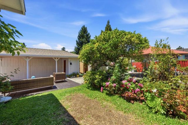 1654 D Street, Hayward, CA 94541