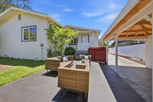 1654 D Street, Hayward, CA 94541
