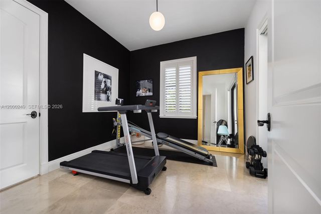 475 Amalfi Avenue, Coral Gables, FL 33146
