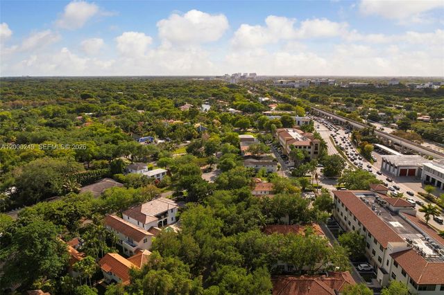 475 Amalfi Avenue, Coral Gables, FL 33146
