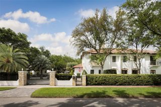 475 Amalfi Avenue, Coral Gables, FL 33146