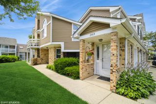 1252 Ranchview Court, Buffalo Grove, IL 60089
