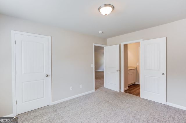 6450 River Plantation Station Drive, Lula, GA 30554