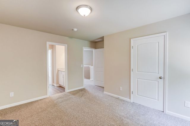 6450 River Plantation Station Drive, Lula, GA 30554