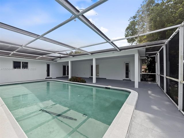 861 NW 72nd Avenue, Plantation, FL 33317