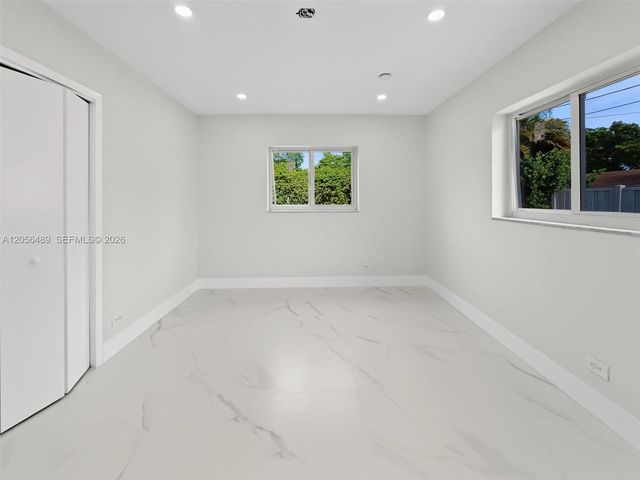 861 NW 72nd Avenue, Plantation, FL 33317