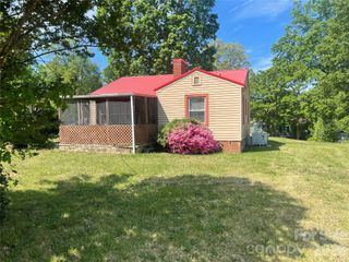 950 Cliff Road, Asheboro, NC 27203