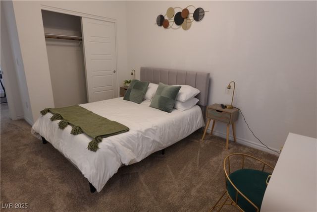 4388 Bayley Skye Avenue, Las Vegas, NV 89141