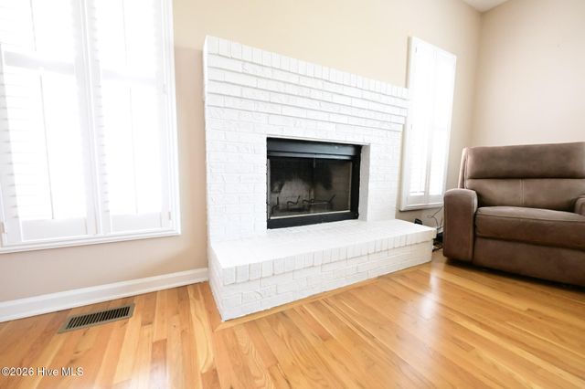 222 Derby Downs Drive, Sneads Ferry, NC 28460