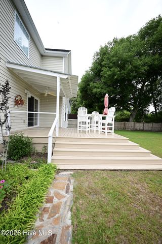222 Derby Downs Drive, Sneads Ferry, NC 28460