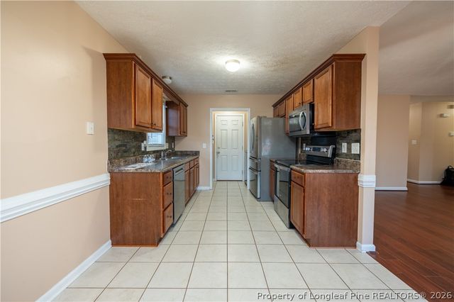 1476 Aultroy Drive, Fayetteville, NC 28306