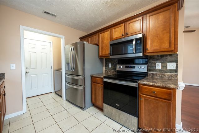 1476 Aultroy Drive, Fayetteville, NC 28306