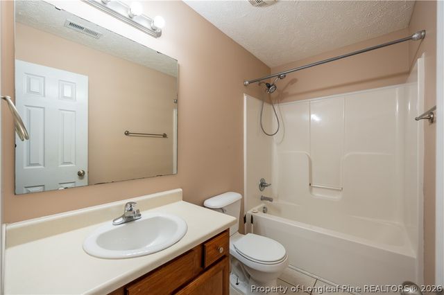 1476 Aultroy Drive, Fayetteville, NC 28306