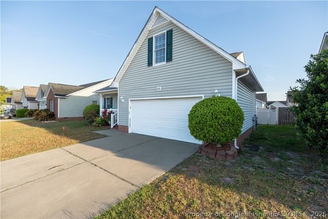 1476 Aultroy Drive, Fayetteville, NC 28306