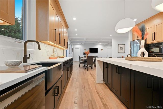 267 Sprucewood Drive, Levittown, NY 11756