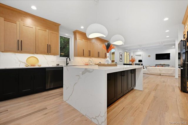 267 Sprucewood Drive, Levittown, NY 11756