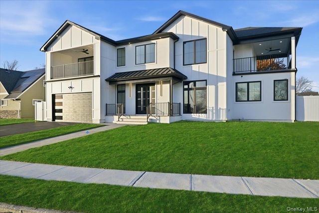 267 Sprucewood Drive, Levittown, NY 11756