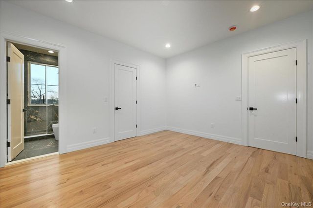 267 Sprucewood Drive, Levittown, NY 11756